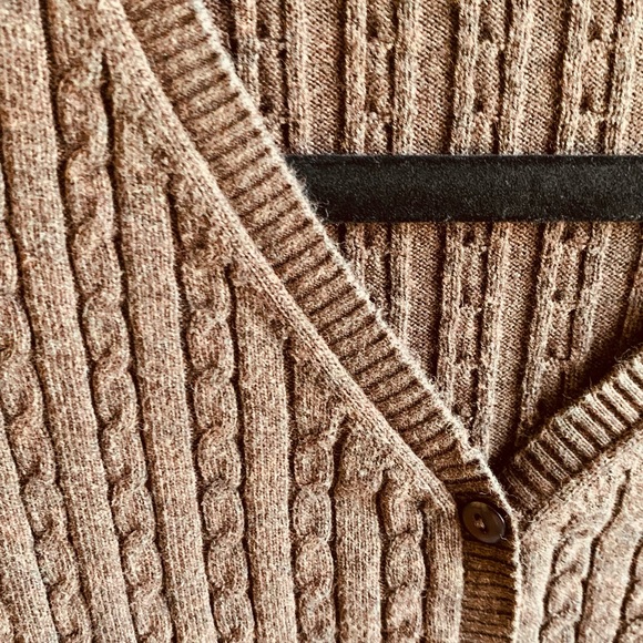 Medium Brown Sweater - Picture 4 of 9